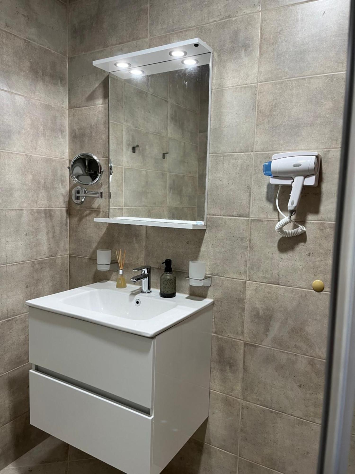Golf Coast Boutique Studio With Sea View Topola Esterno foto